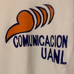 Vintage 80s Collage UANL Comunicación T-shirt